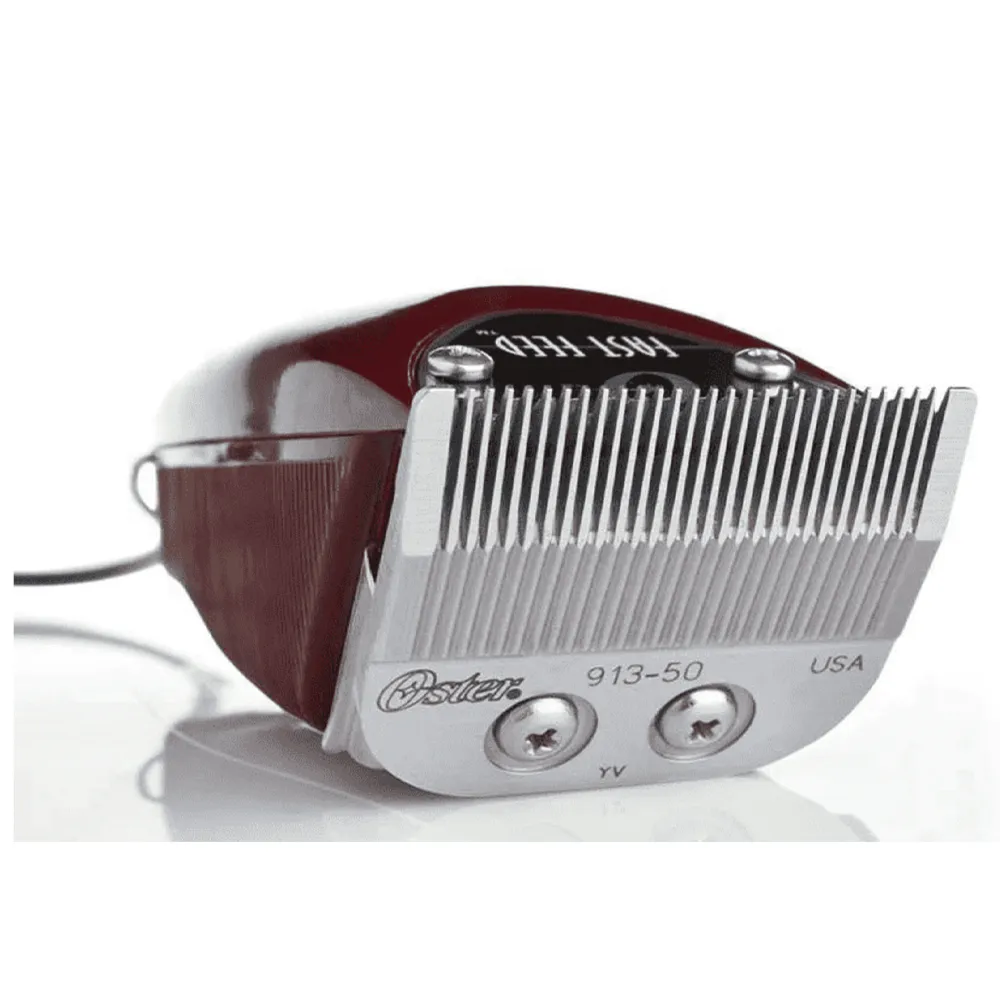 Oster Fast Feed Adjustable Pivot Motor Hair Clippers 76023-510 – Adjustable Steel Blade Adjusts Between Sizes 000 and 1 – 4 Guide Combs