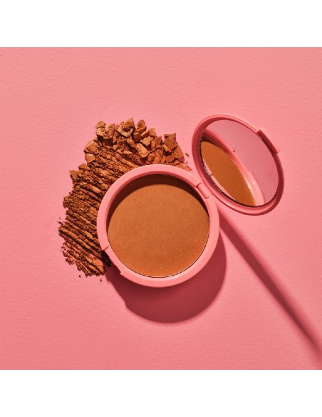 Booby Tape Stas - Illuminating Bronzer Latte view 5