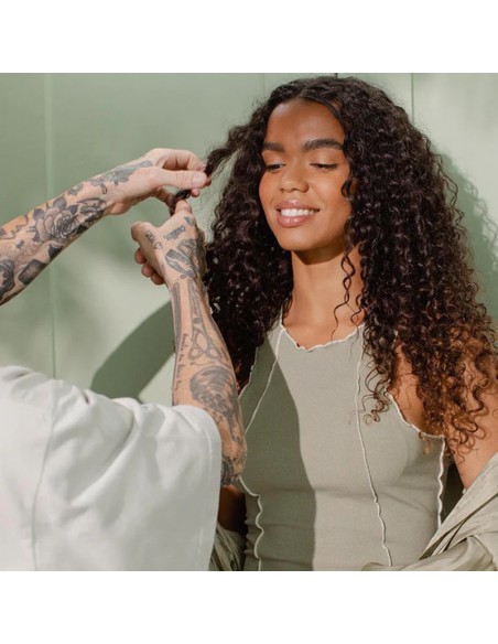 IGK - Best Life - Nourishing Hair Oil - 50ml view 6