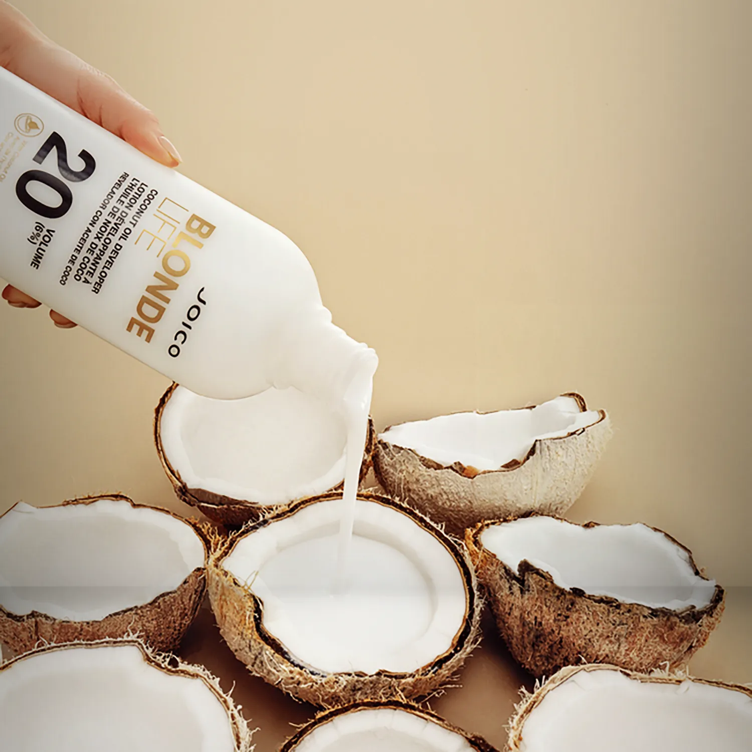 Coconut Developer Blonde 950mL Life 5 Volume Oil - View 2